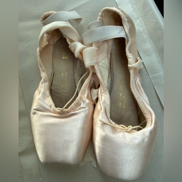 Bloch Shoes - BLOCH 5 ballet point pink exercise dance shoes flats European